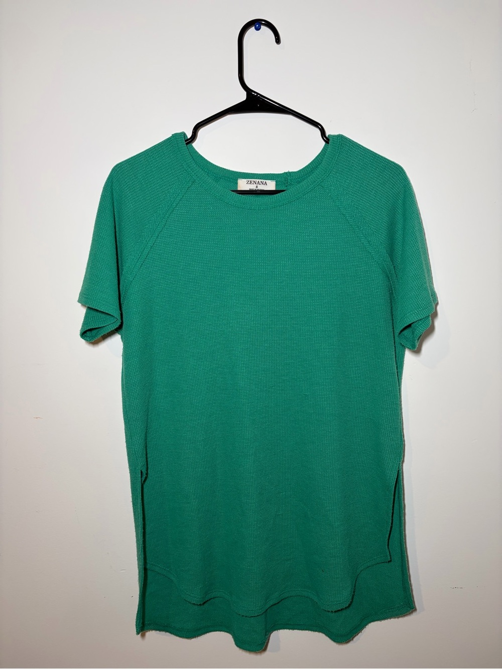 Zenana Outfitters Green Short Sleeve Knit Top